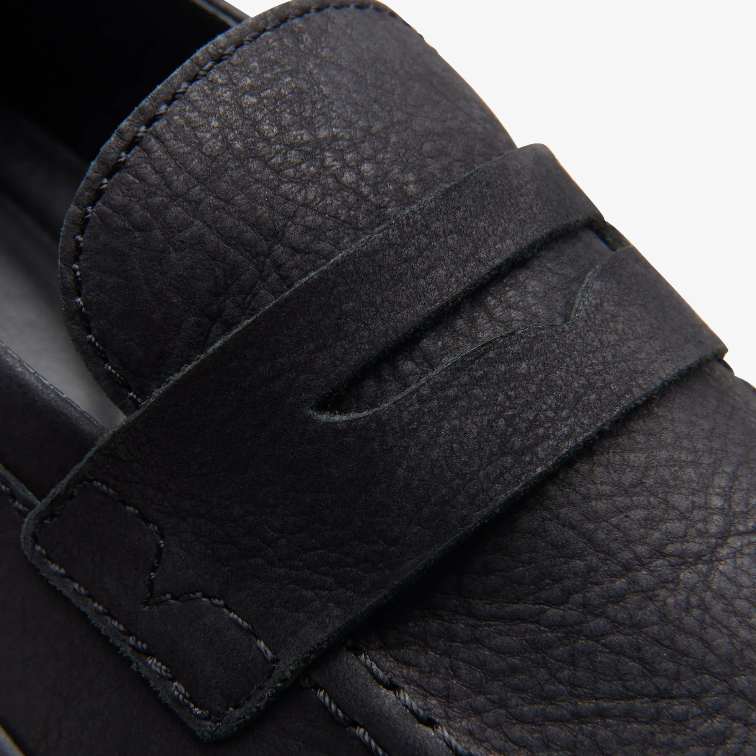 Clarks Badell Step Black Nubuck Hot