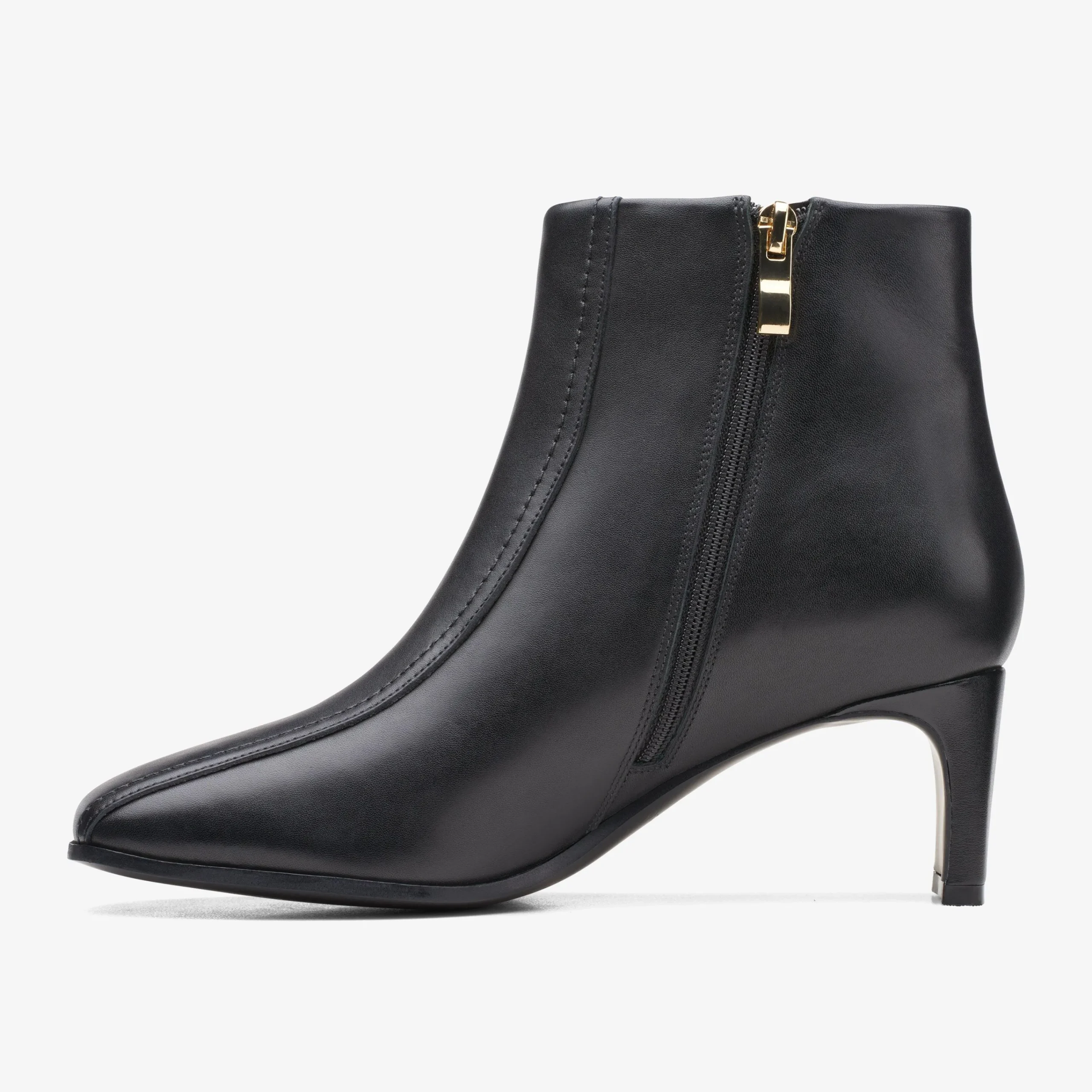 Clarks Seren 55 Top Black Leather New